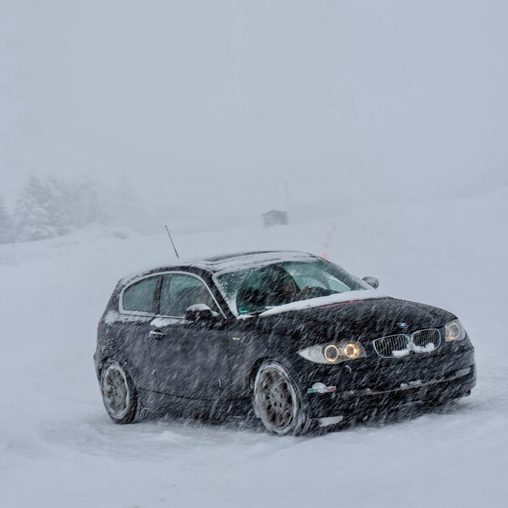 AF09 // ICE DRIVING